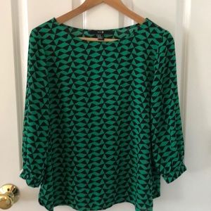 Forever 21 green and black blouse sz M